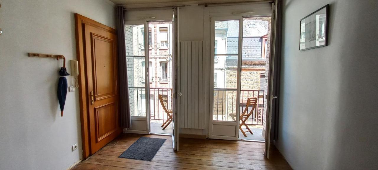 Loft En Duplex Avec Vue Sur Plage Et Chenal Dieppe Exterior foto